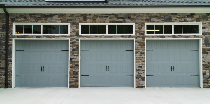 Home garage door Bedford Hills